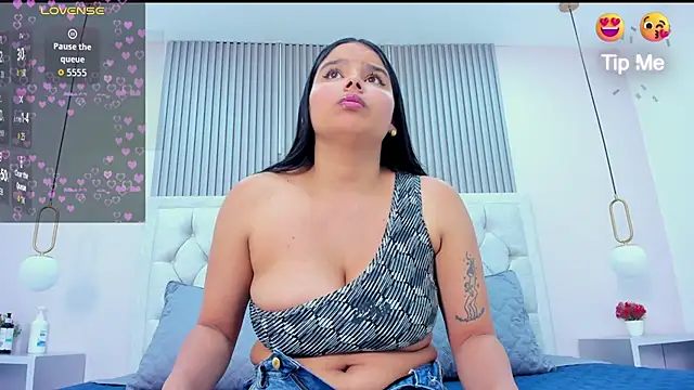 kelsy monroy online show from 9, 10, 2025