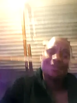 Snapshot of DxckMan3 chatting on 4, 11, 2025 DxckMan3 online show from 4, 11, 2025