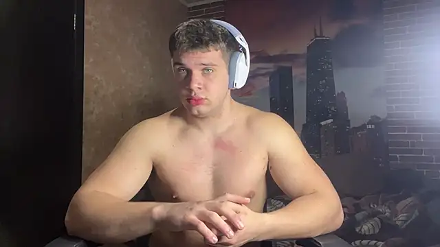 Snapshot of MusclePhantom chatting on 16, 4, 2026 MusclePhantom online show from 16, 4, 2026