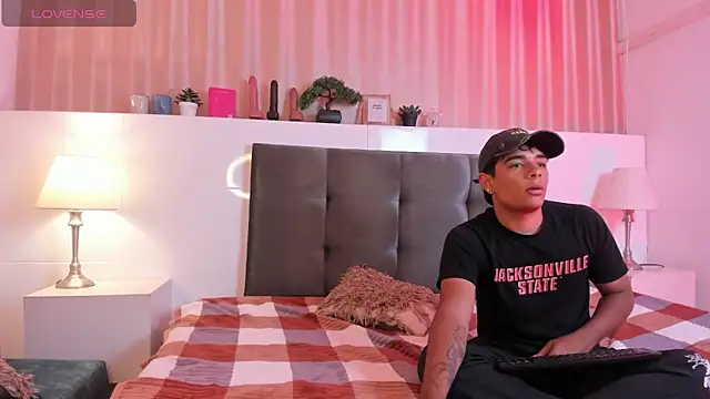 CuteButHarder online show from 7, 4, 2026