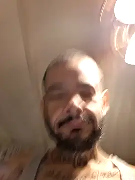 Snapshot of MassedParidae chatting on 28, 2, 2026 MassedParidae online show from 28, 2, 2026