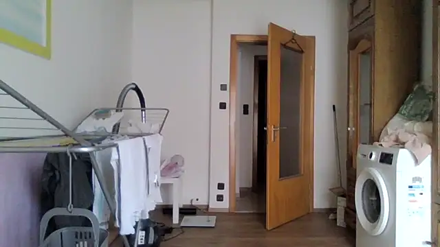 Snapshot of XLBarehengst chatting on 28, 9, 2025 XLBarehengst online show from 28, 9, 2025