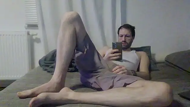 Snapshot of XLBarehengst chatting on 2, 2, 2026 XLBarehengst online show from 2, 2, 2026