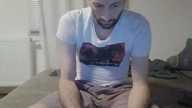 Snapshot of XLBarehengst chatting on 4, 2, 2026 XLBarehengst online show from 4, 2, 2026