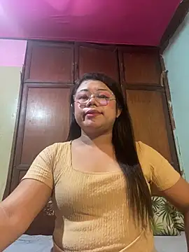 Snapshot of Hotcum_Shemale chatting on 21, 4, 2026 Hotcum Shemale online show from 21, 4, 2026