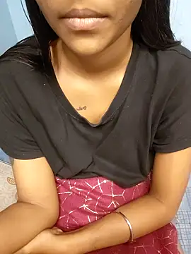 Snapshot of Ema-01 chatting on 12, 9, 2025 Ema-01 online show from 12, 9, 2025