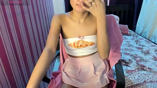 Snapshot of Mica_Jones chatting on 17, 2, 2026 Mica Jones online show from 17, 2, 2026