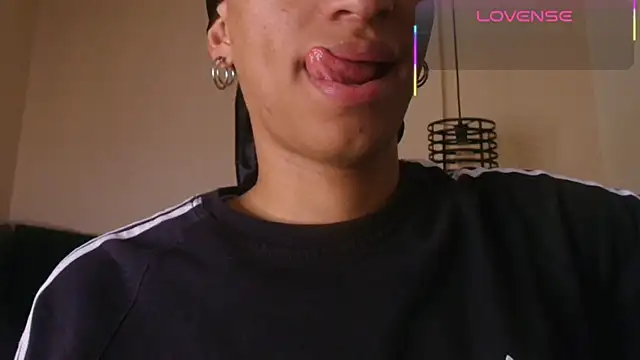 Snapshot of Dom_venena chatting on 18, 9, 2025 Dom venena online show from 18, 9, 2025