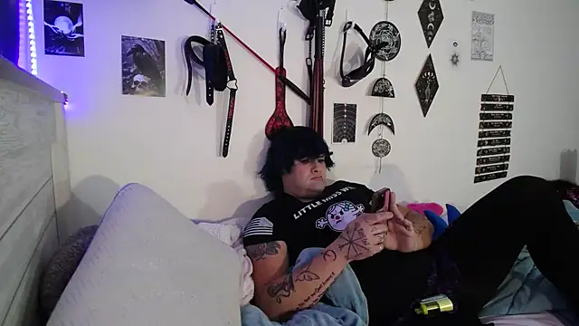 Julietserenity online show from 5, 12, 2025