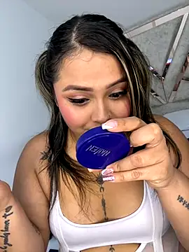 ashley-swift- online show from 11, 11, 2025