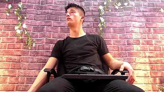 Snapshot of SirReed chatting on 22, 11, 2025 SirReed online show from 22, 11, 2025