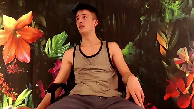 Snapshot of SirReed chatting on 23, 11, 2025 SirReed online show from 23, 11, 2025