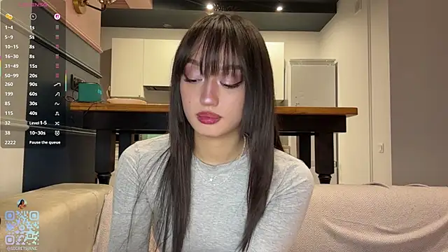 SweetSakuraJane online show from 14, 4, 2026