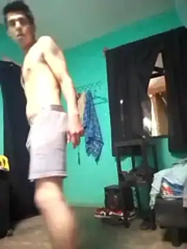 Snapshot of TragicAirplane168 chatting on 25, 10, 2025 TragicAirplane168 online show from 25, 10, 2025