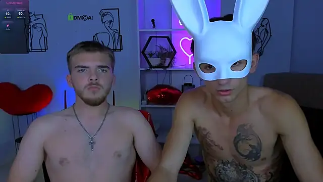 aron black  online show from 10, 9, 2025