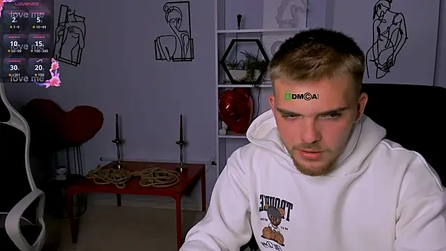 aron black  online show from 12, 9, 2025