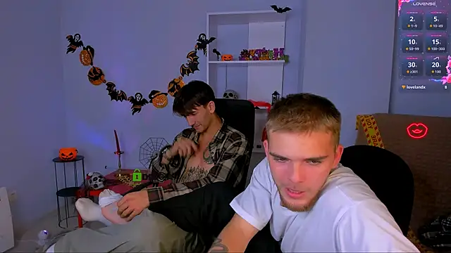 aron black  online show from 18, 10, 2025