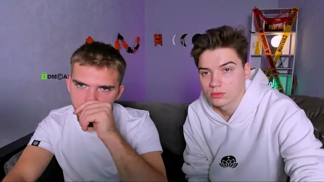 aron black  online show from 25, 10, 2025