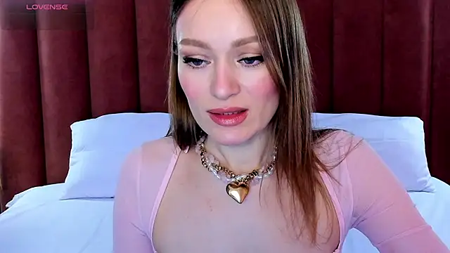 EvelynPoole online show from 13, 4, 2026