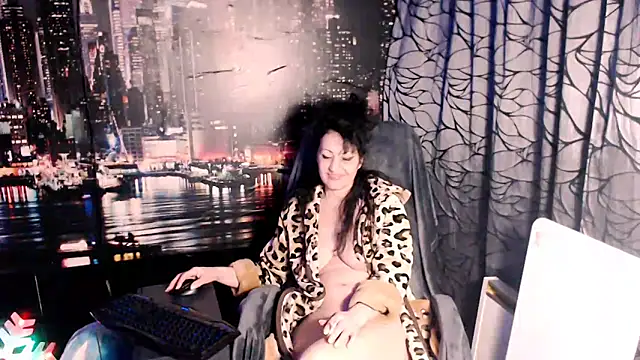 Snapshot of AMOURSWEET2025 chatting on 6, 2, 2026 AMOURSWEET2025 online show from 6, 2, 2026