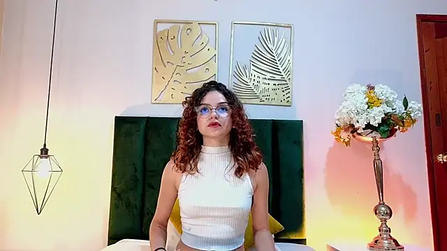 AelinDuvalier online show from 4, 12, 2025