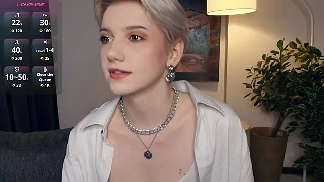 Snapshot of OdelynaAsp chatting on 16, 11, 2025 OdelynaAsp online show from 16, 11, 2025