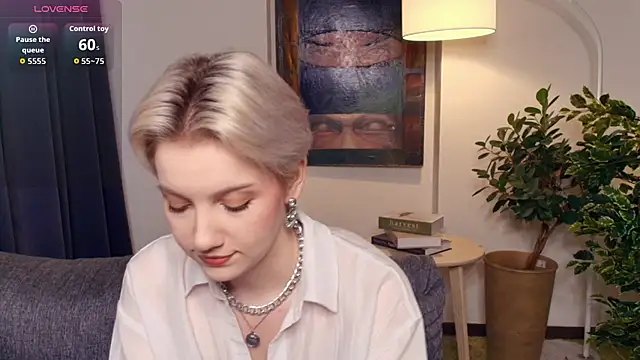 Snapshot of OdelynaAsp chatting on 23, 11, 2025 OdelynaAsp online show from 23, 11, 2025