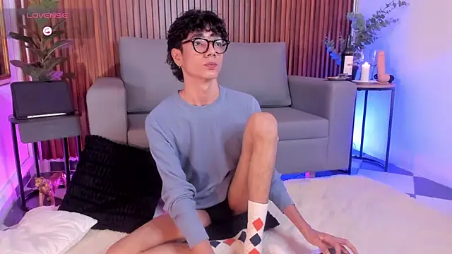 Snapshot of Phillicious__ chatting on 14, 2, 2026 Phillicious online show from 14, 2, 2026