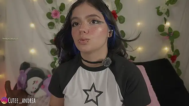 Snapshot of cutee_andrea chatting on 17, 6, 2026 cutee andrea online show from 17, 6, 2026