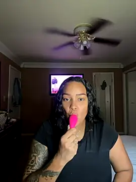 Snapshot of Sexilexiprincess chatting on 28, 9, 2025 Sexilexiprincess online show from 28, 9, 2025