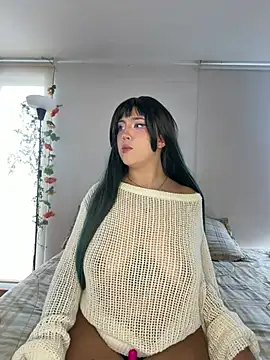Snapshot of maxxxine- chatting on 15, 7, 2026 maxxxine- online show from 15, 7, 2026