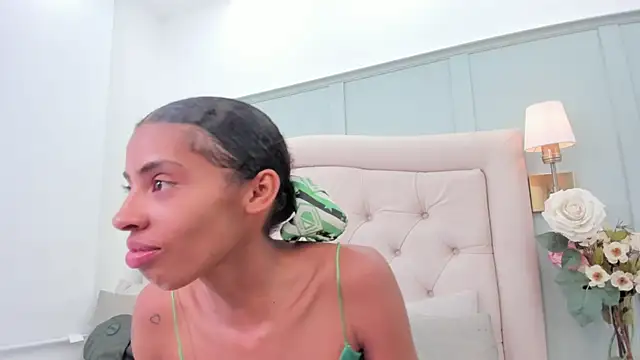 sarah ashbourne online show from 16, 12, 2025