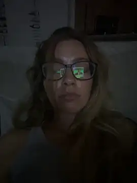 blondebaddi online show from 20, 10, 2025