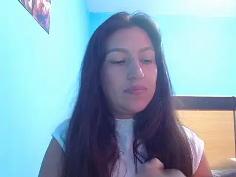 SarahFriendly online show from 4, 4, 2026