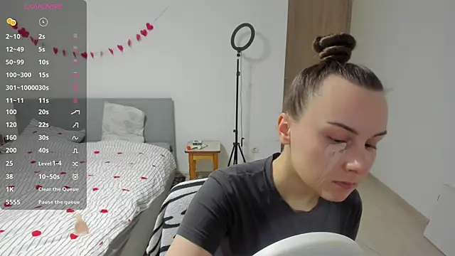 Kelly Cartier online show from 1, 3, 2026