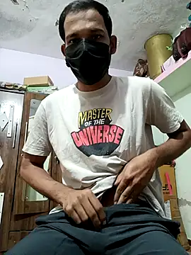 Snapshot of mayur_raaje chatting on 8, 10, 2025 mayur raaje online show from 8, 10, 2025