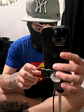 Snapshot of srgxxaaaa chatting on 1, 11, 2025 srgxxaaaa online show from 1, 11, 2025