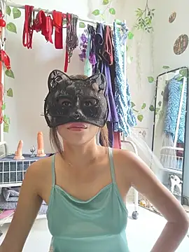 Snapshot of SinfulTemptation chatting on 3, 6, 2026 SinfulTemptation online show from 3, 6, 2026