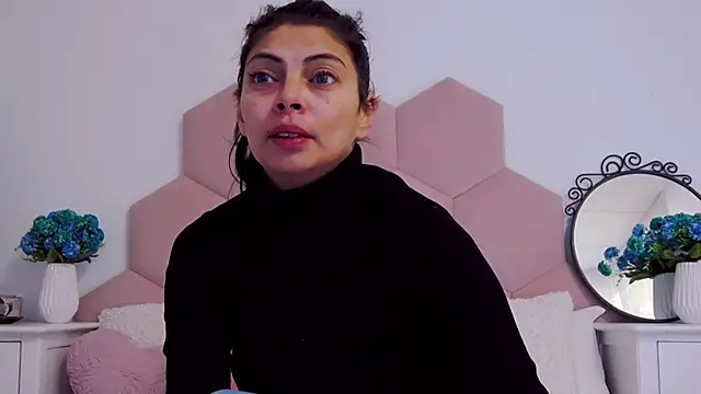 LadyLiia online show from 7, 1, 2025