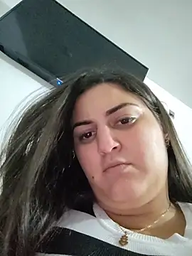 Snapshot of barbielamaravilla11 chatting on 27, 10, 2025 barbielamaravilla11 online show from 27, 10, 2025