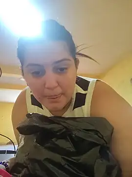 Snapshot of barbielamaravilla11 chatting on 17, 11, 2025 barbielamaravilla11 online show from 17, 11, 2025