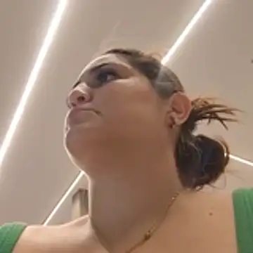 Snapshot of barbielamaravilla11 chatting on 3, 12, 2025 barbielamaravilla11 online show from 3, 12, 2025