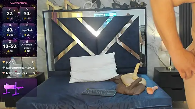 VanessaHard as online show from 21, 12, 2025