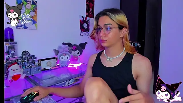 KeitaMoon online show from 3, 11, 2025