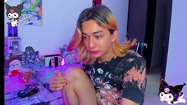 KeitaMoon online show from 11, 11, 2025