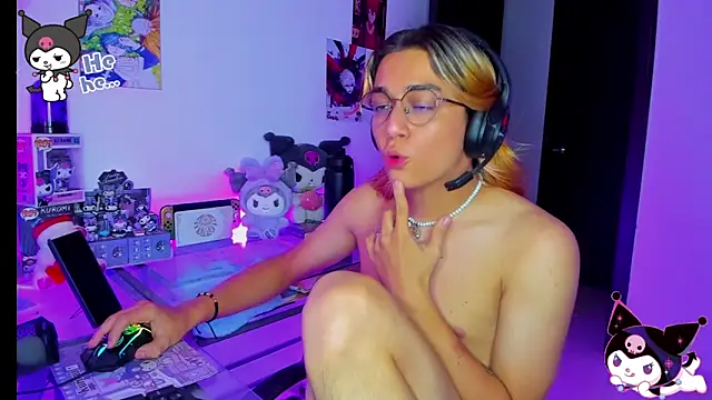 KeitaMoon online show from 12, 11, 2025