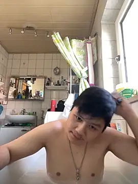 Kingpowerlittel online show from 15, 9, 2025