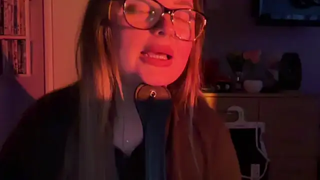 SexySashaxox online show from 5, 2, 2026