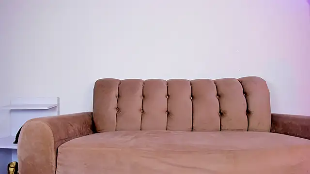 fressittalove01 online show from 8, 11, 2025