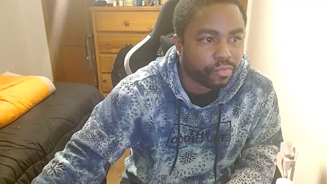 Snapshot of Breadwinnah chatting on 20, 11, 2025 Breadwinnah online show from 20, 11, 2025